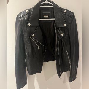 ZARA leather jacket in M (fits small) used